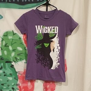 ⛵ 5/$15 Wicked Purple SZ Med T-Shirt